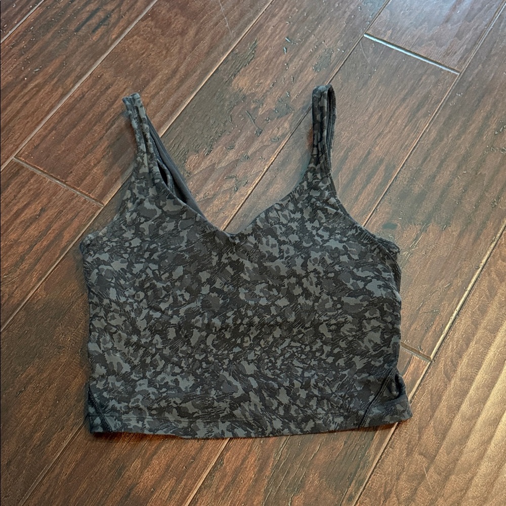 Lulu Lemon Black and Gray Patterned Align Tank